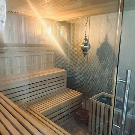 Privatzimmer, Geteiltes Bad Und Toilette Würzburg