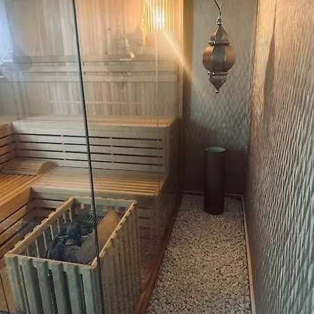 Apartman Privatzimmer, Geteiltes Bad Und Toilette